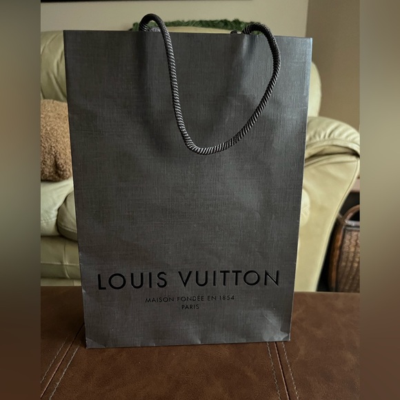 Authentic Small Louis Vuitton Gift Bag - Picture 1 of 4